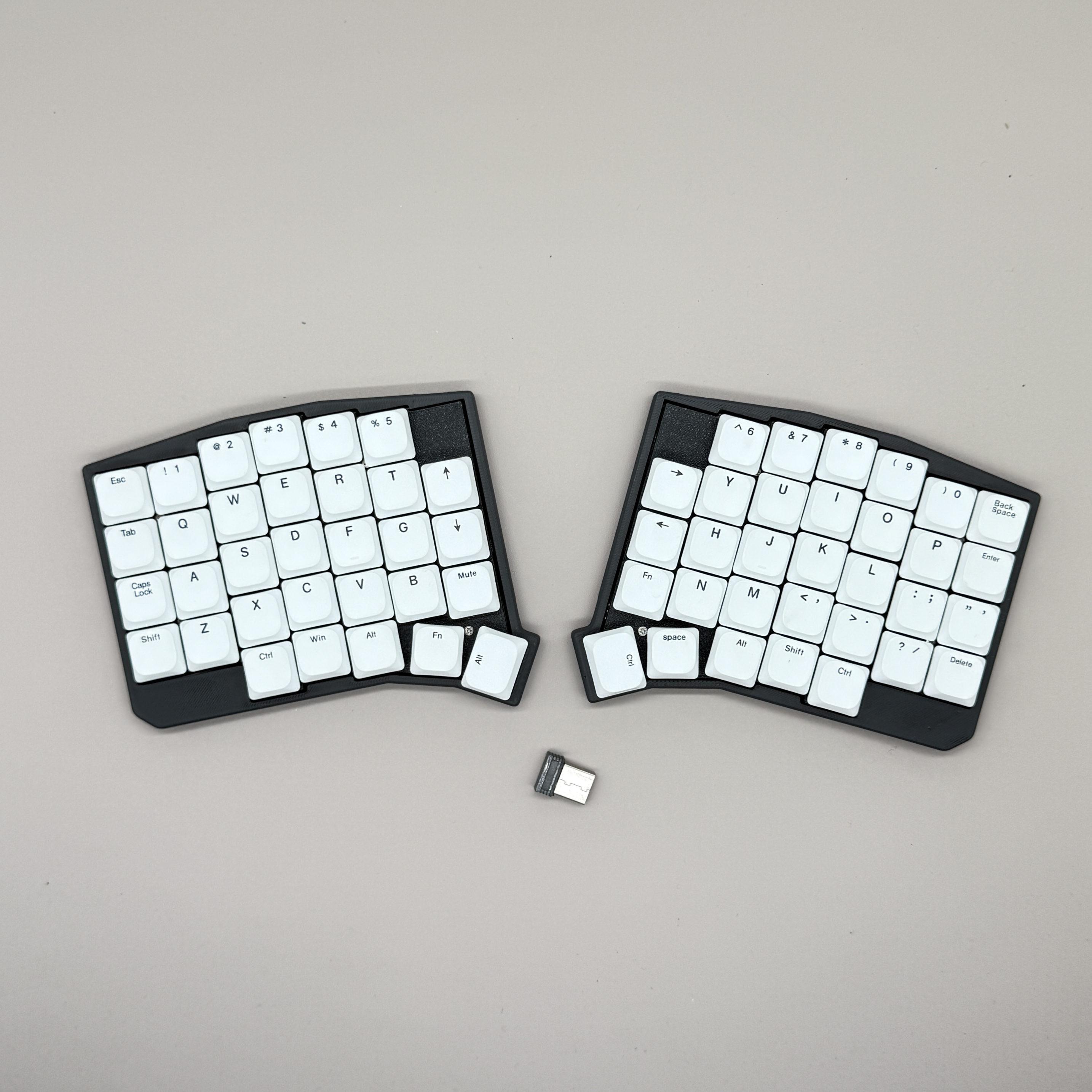 SOFLE Low Profile Split Keyboa - Gaming Keyboard Extension ulasan dan harga