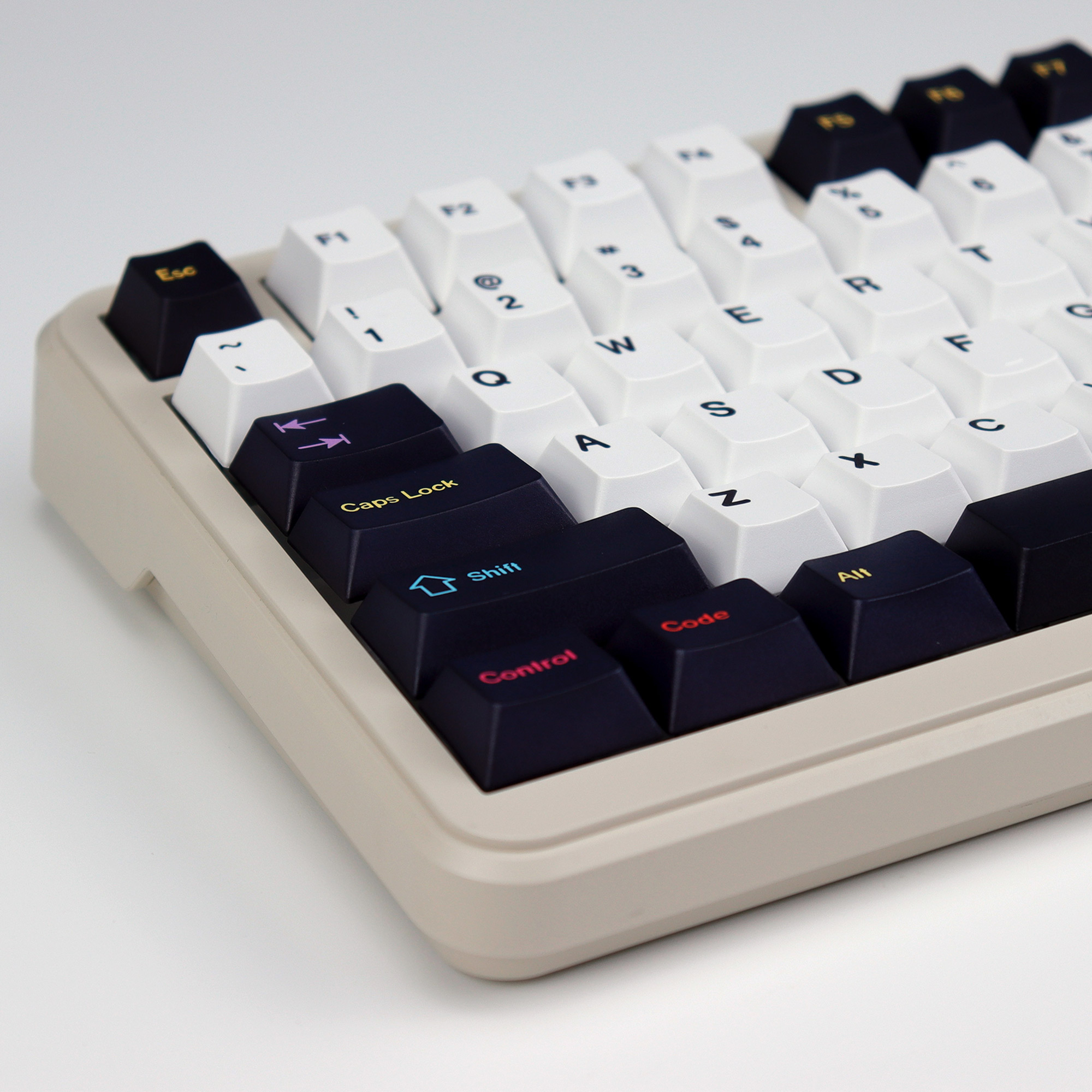 KBDiy GMK Colorchrome Keycaps  - Gaming Keyboard No Number Pad ulasan dan harga